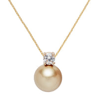 Colier Din Metal Placat Auriu Cu Pandantiv Cu Perlă Champagne Si Cristal Zirconia Alb
