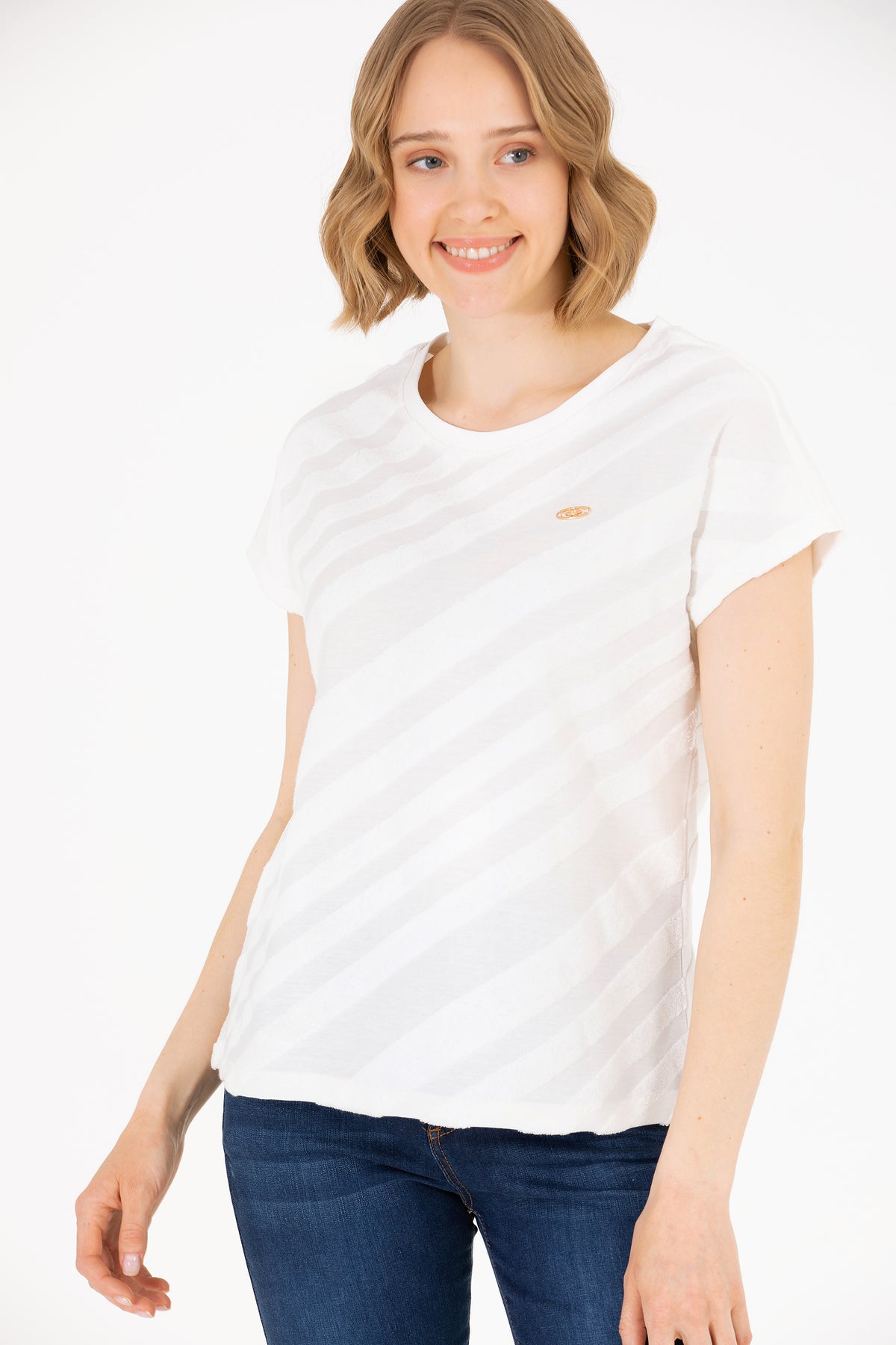 Tricou Comfort fit cu model