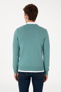 Pulover Barbat Verde Menta Cu Guler In V Si Logo Brodat