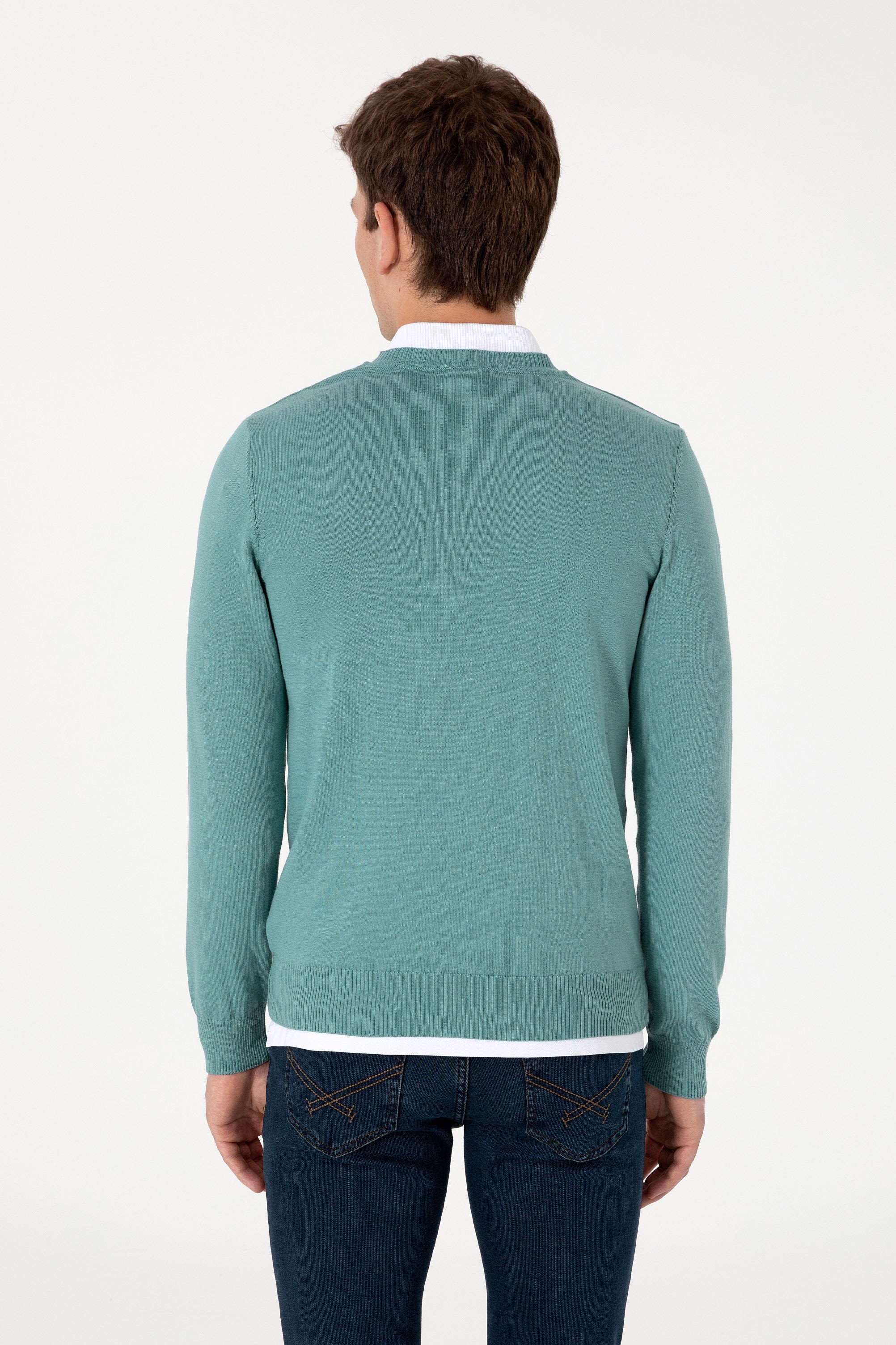 Pulover Barbat Verde Menta Cu Guler In V Si Logo Brodat