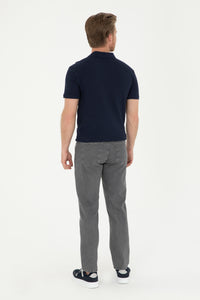 Blugi Bărbați Pe Gri Si Logo Brodat