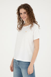 Tricou Comfort fit cu model