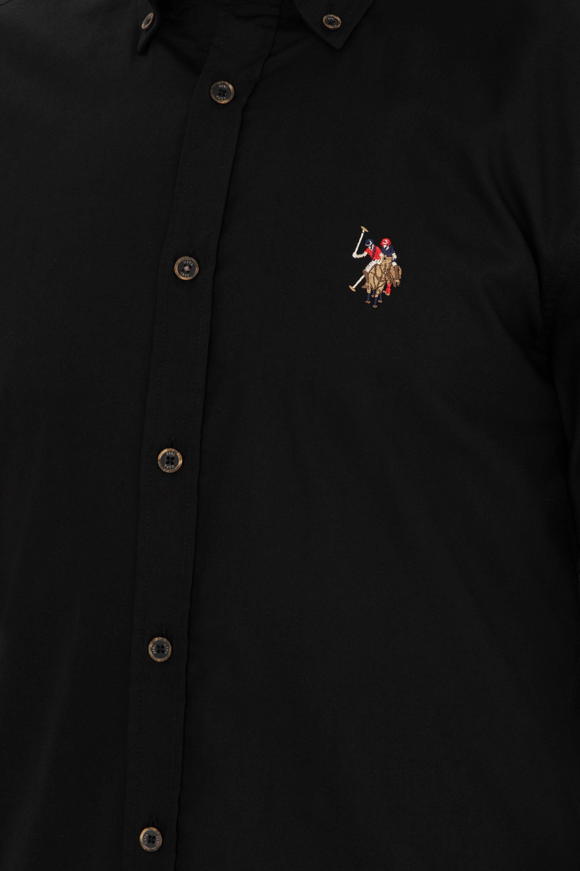 Cămașă Slim fit cu guler fixat cu nasturi