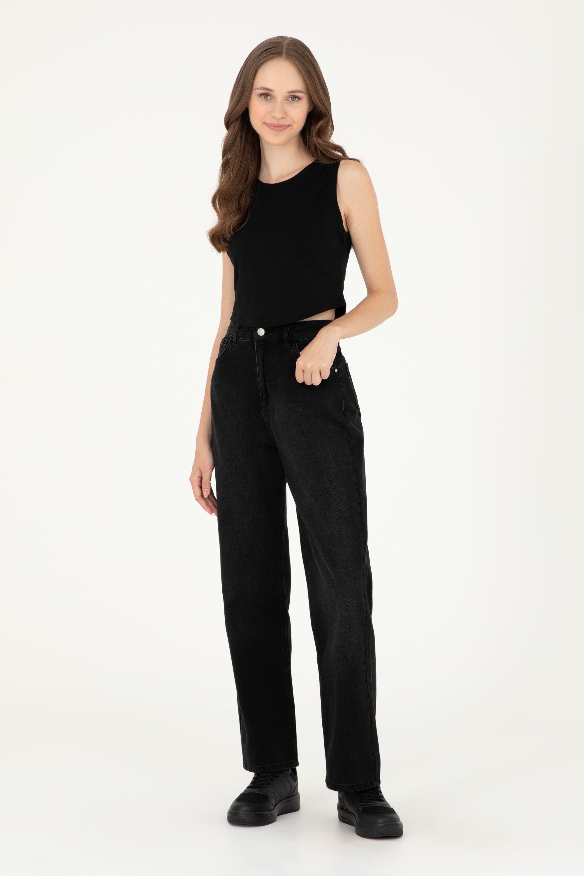 Blugi Damă Pe Negru Cu Talie Înaltă