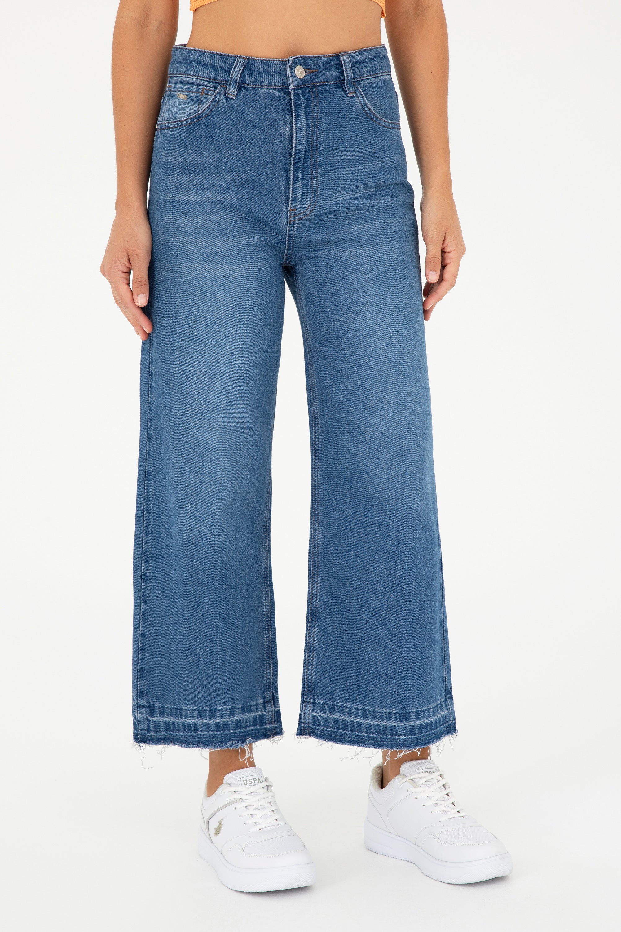 Blugi Damă Pe Albastru Lavandă Evazați cu Aspect Decolorat