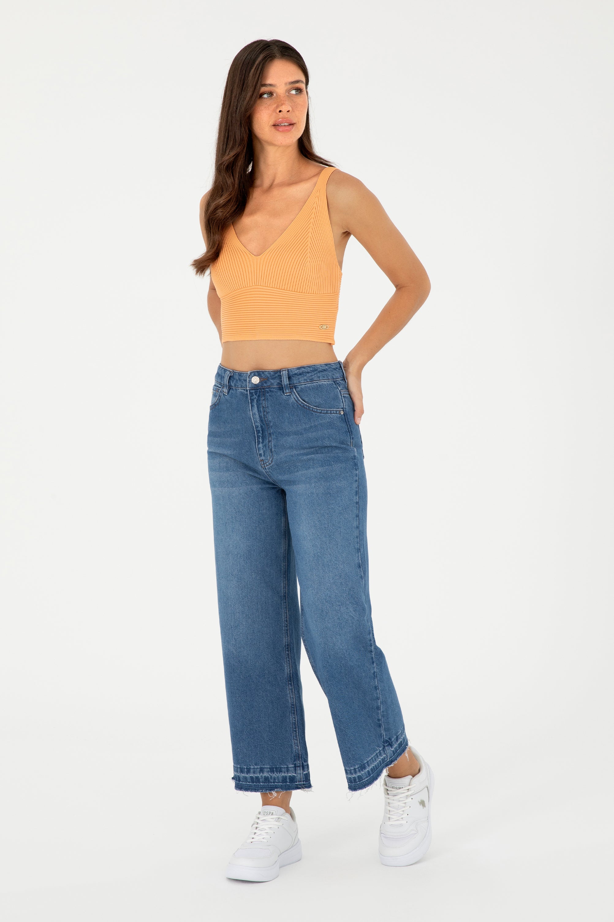 Blugi Damă Pe Albastru Lavandă Evazați cu Aspect Decolorat