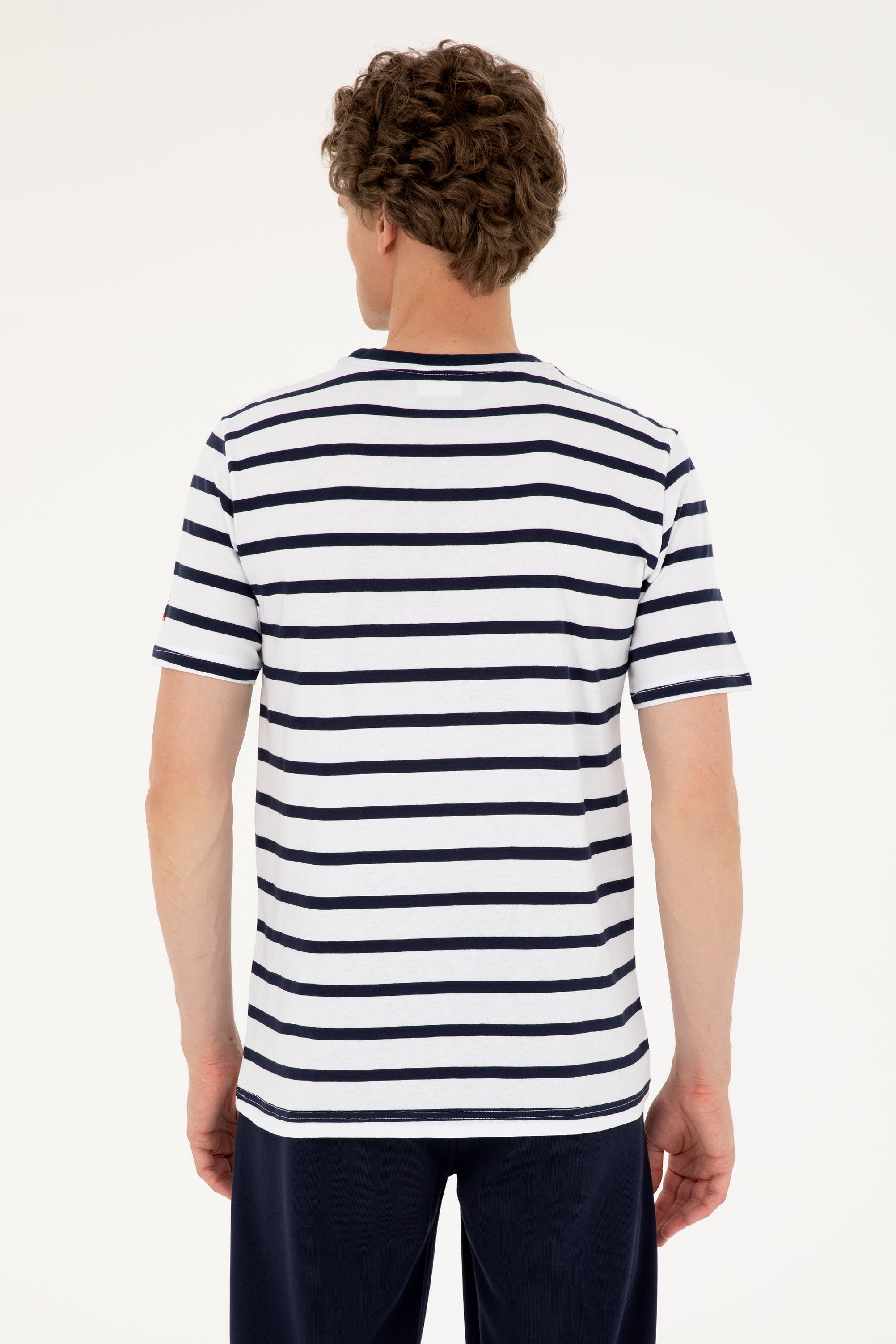 Tricou Bărbați Pe Alb Cu Dungi Bleumarin Cu Guler Rotund