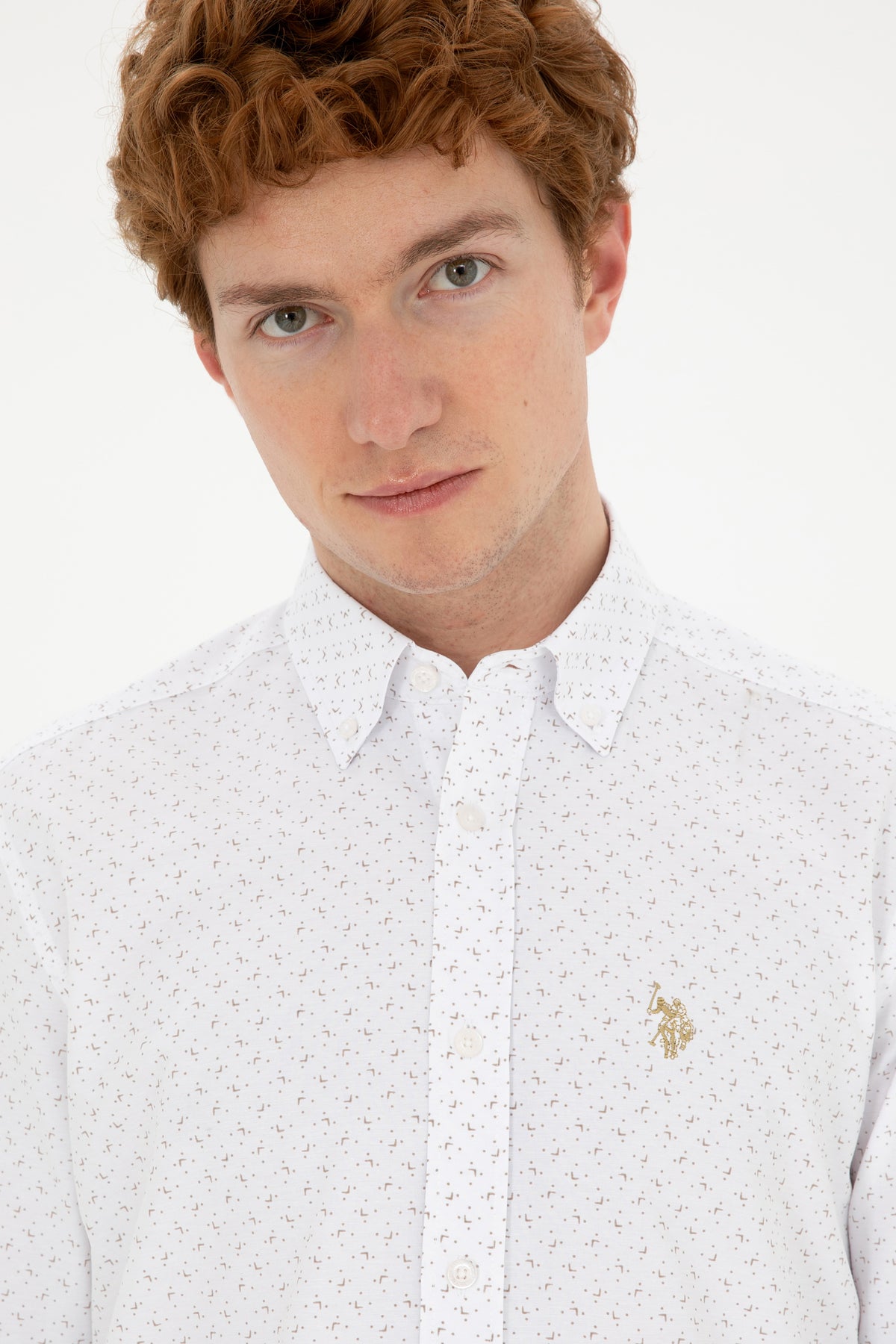 Cămașă Bărbați Alb/ Bej Cu Model Abstract Și Logo Discret