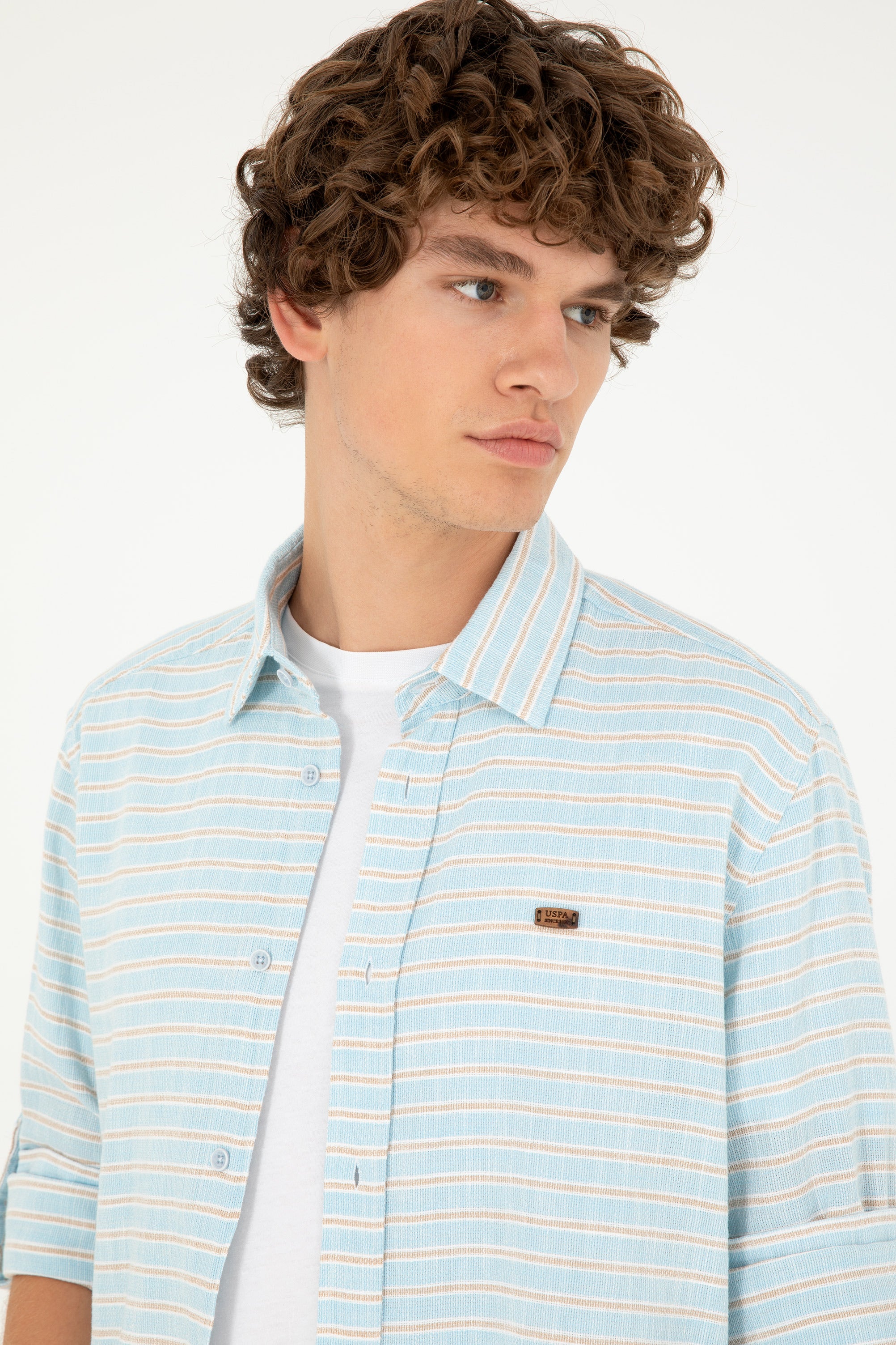 Cămașă Bărbați Albastru Deschis Cu Dungi Bej Și Logo Aplicat