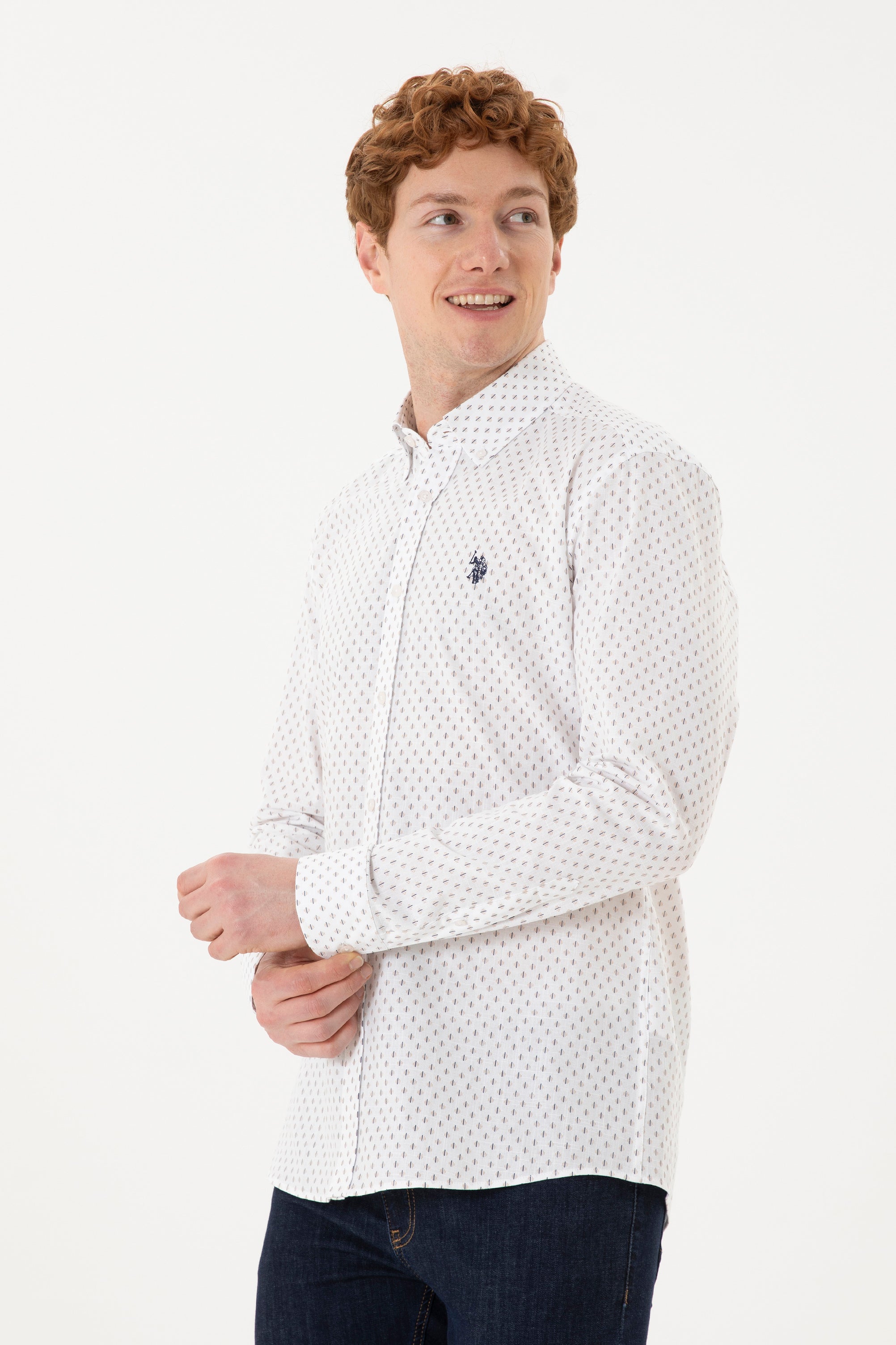 Cămașă Bărbați Alb Cu Model Abstract Bej Și Logo Discret