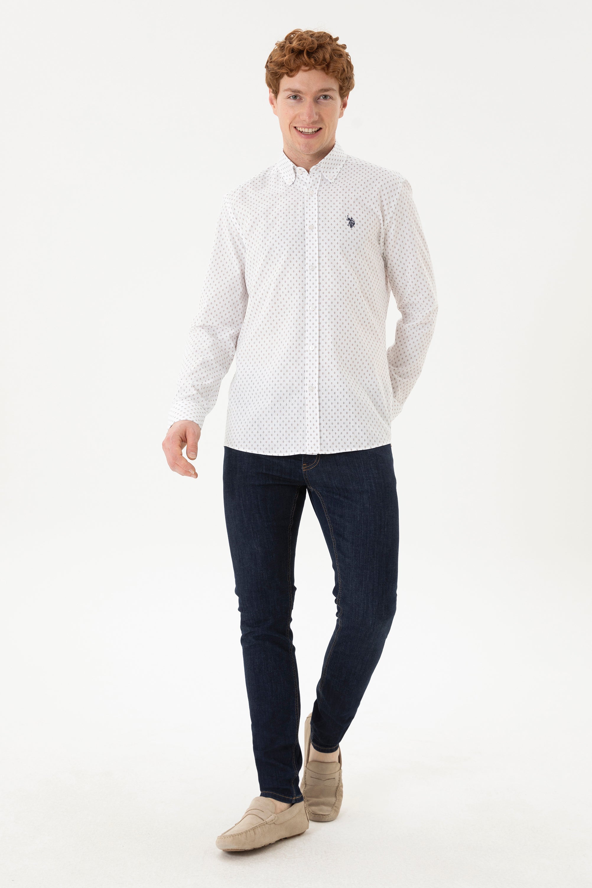 Cămașă Bărbați Alb Cu Model Abstract Bej Și Logo Discret