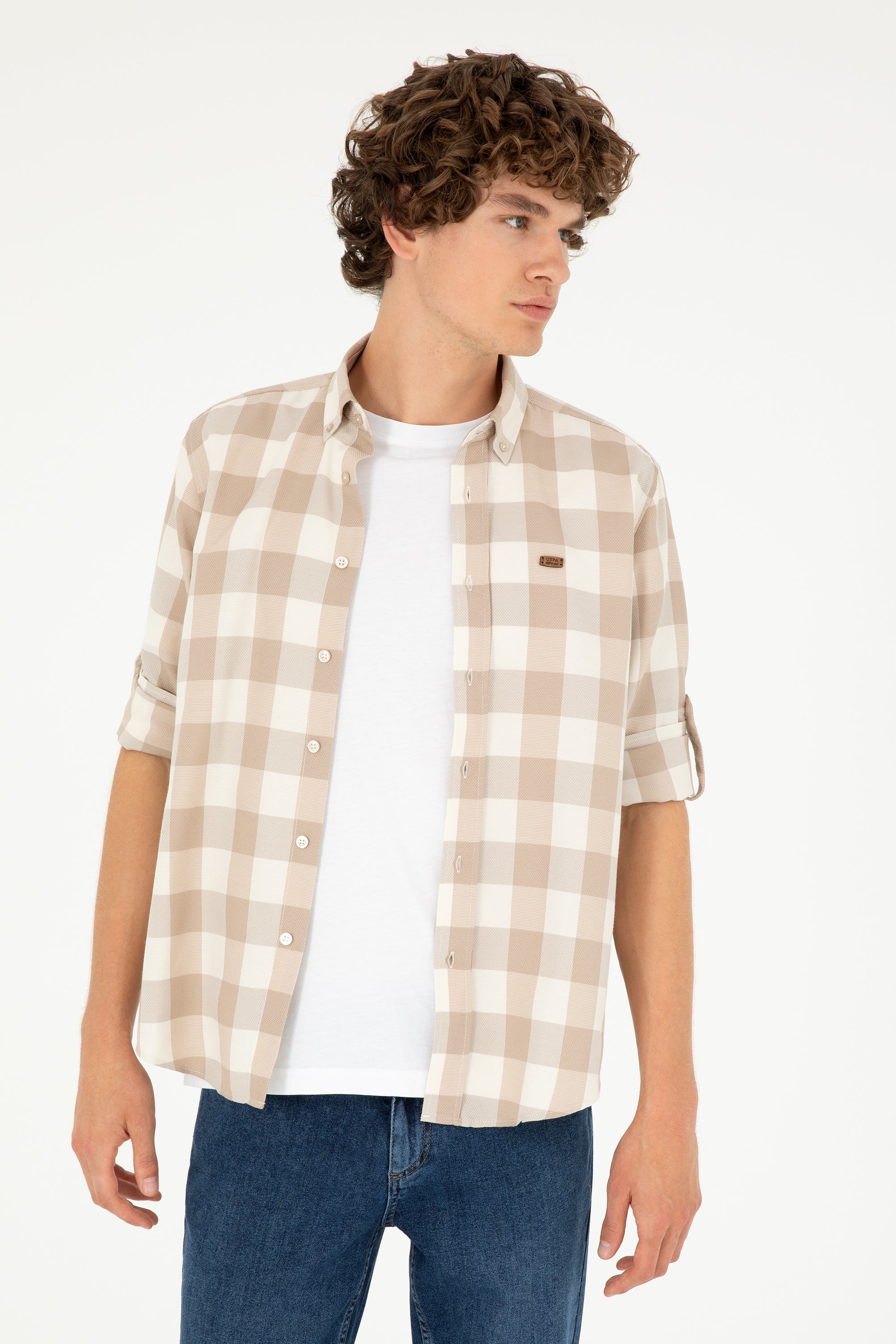 Cămașă Bărbați Alb/ Bej Cu Model În Carouri Și Logo Discret