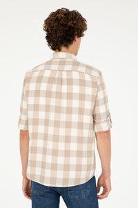 Cămașă Bărbați Alb/ Bej Cu Model În Carouri Și Logo Discret