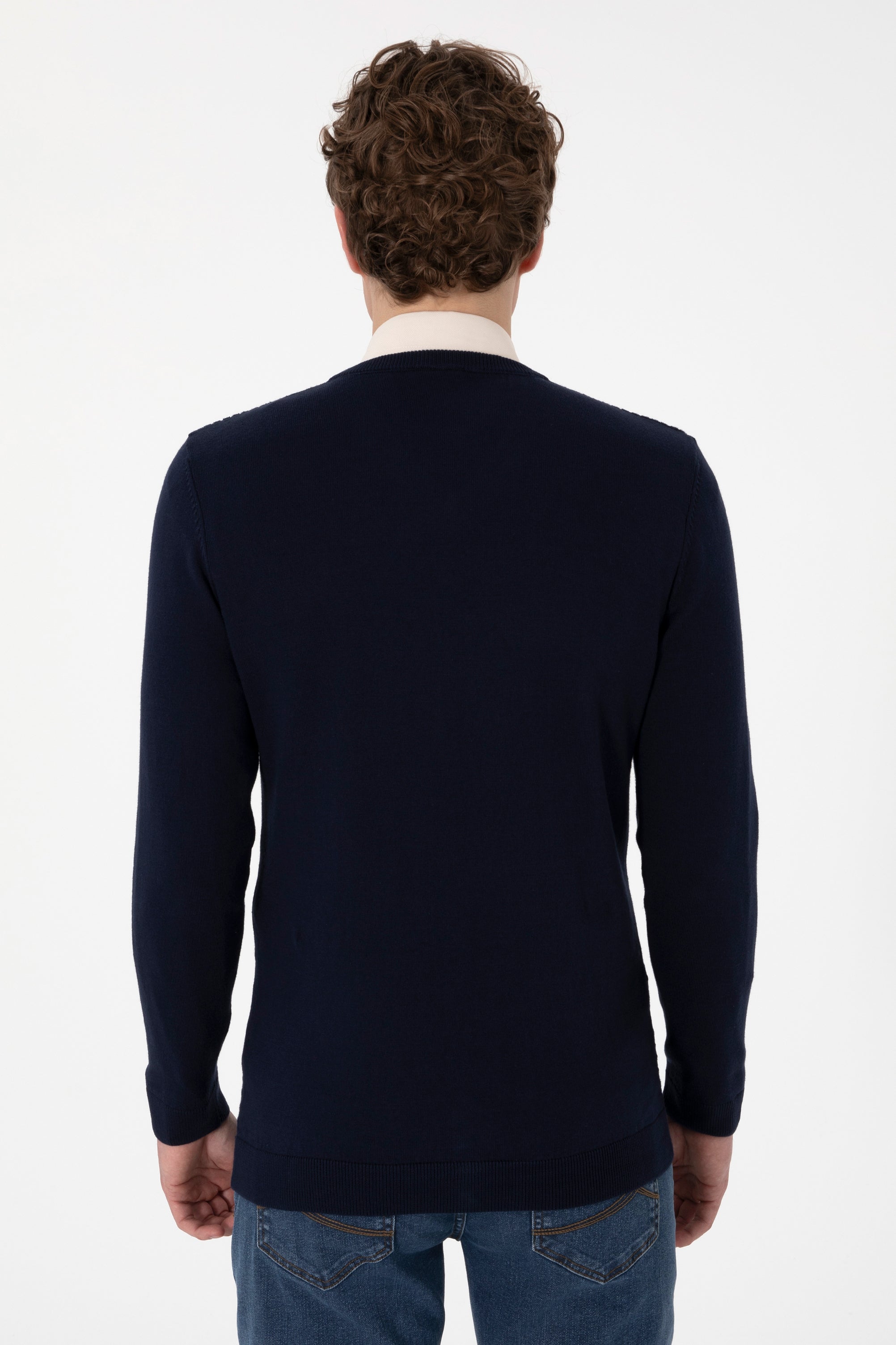 Pulover Barbat Bleumarin Cu Guler in V  Si Textura Cable