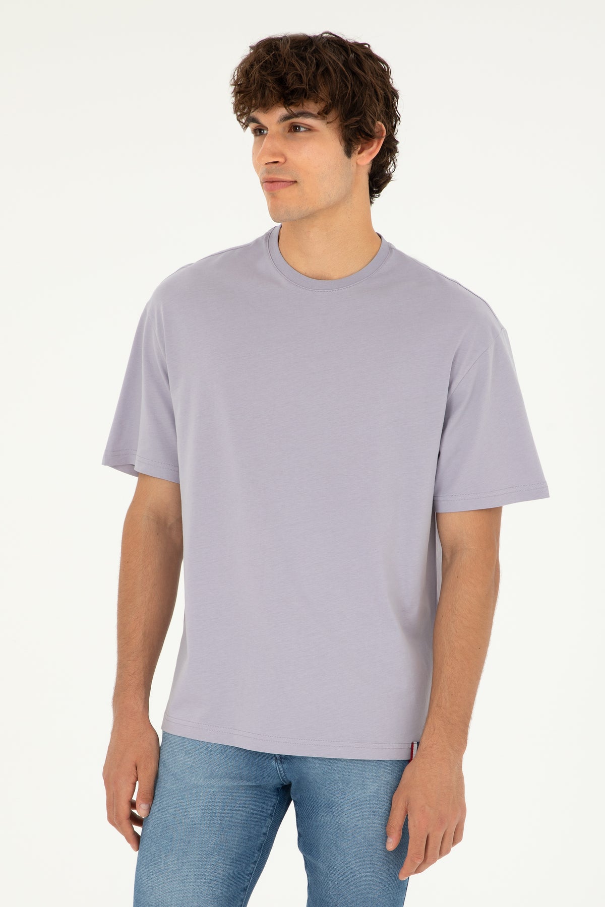 Tricou Bărbați Pe Gri Cu Guler Rotund Oversize