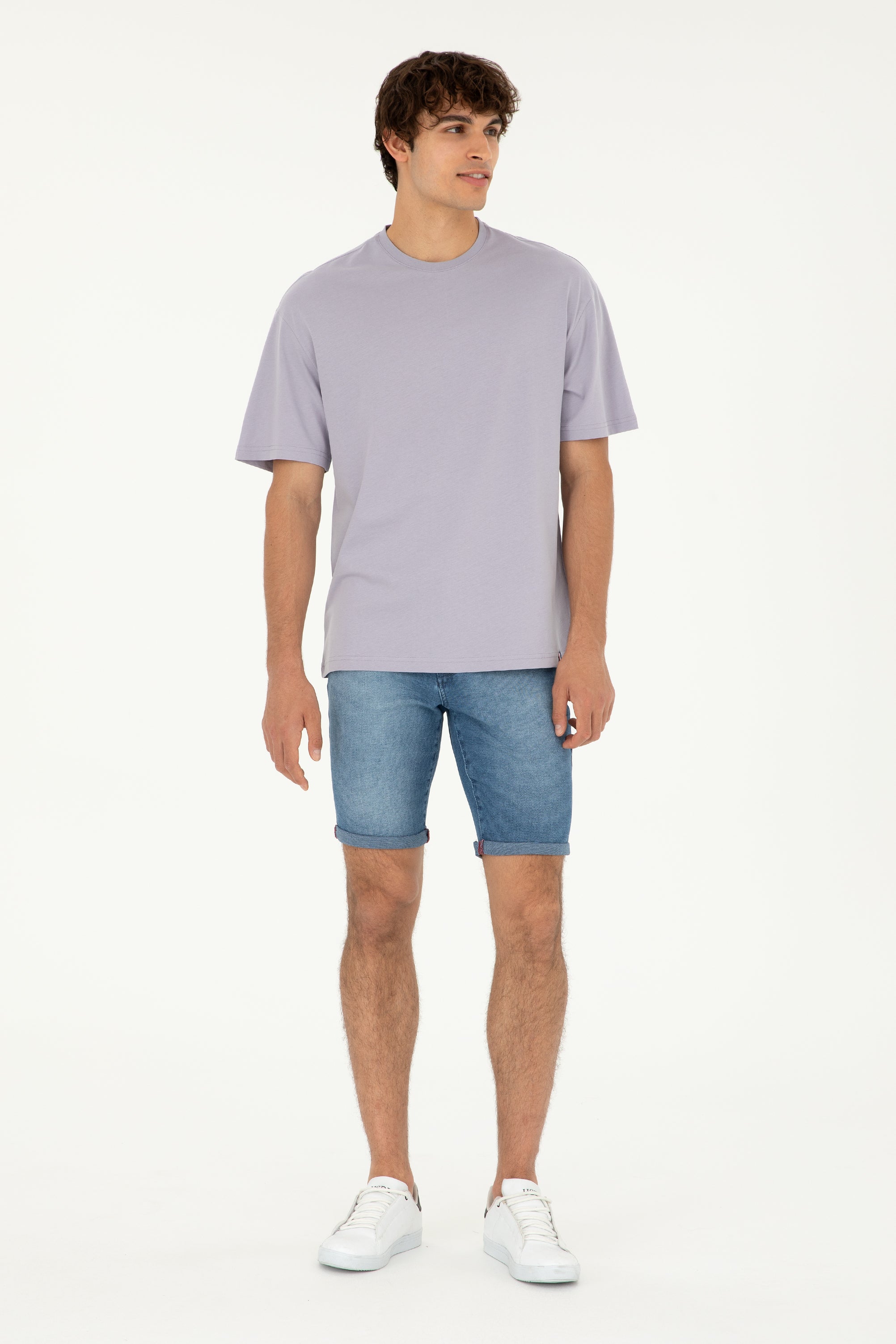 Tricou Bărbați Pe Gri Cu Guler Rotund Oversize