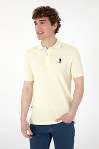 Tricou Polo Barbat Galben Deschis Cu Logo Brodat Si Mic Detaliu La Guler