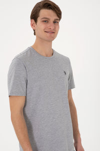 Tricou Barbat Gri Cu Guler Rotund Si Logo Brodat