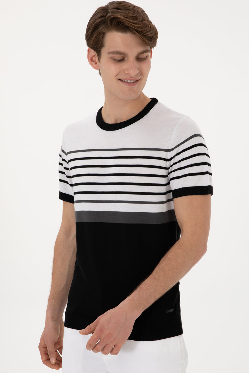 Tricou Barbat Tricotat Fin Alb Cu Dungi Negre