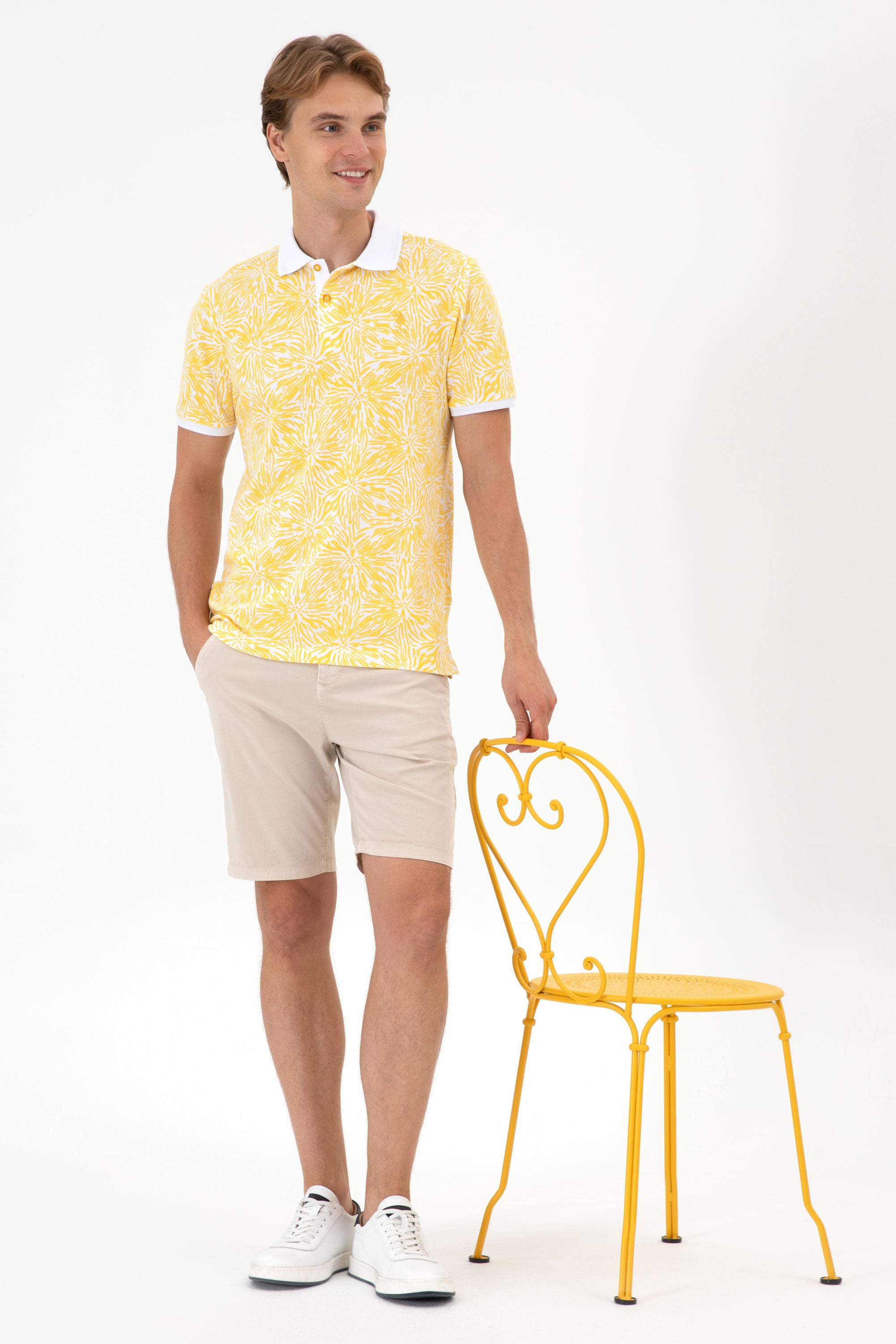 Tricou Polo Bărbați Galben/ Alb Cu Model Și Logo Brodat