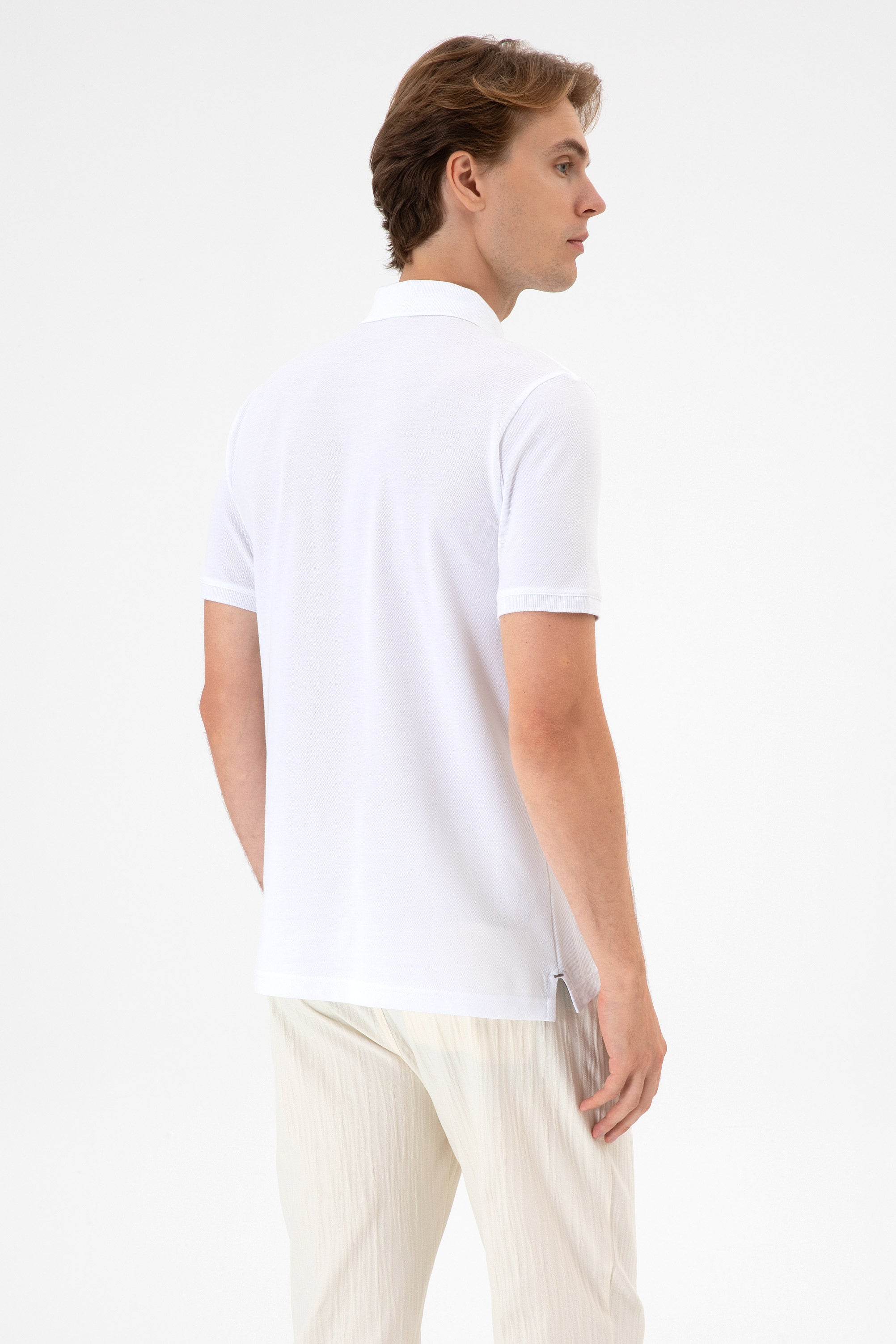 Tricou Polo Bărbați Alb Cu Model Multicolor Și Logo