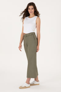 Pantaloni Damă Evazati Pe Kaki 