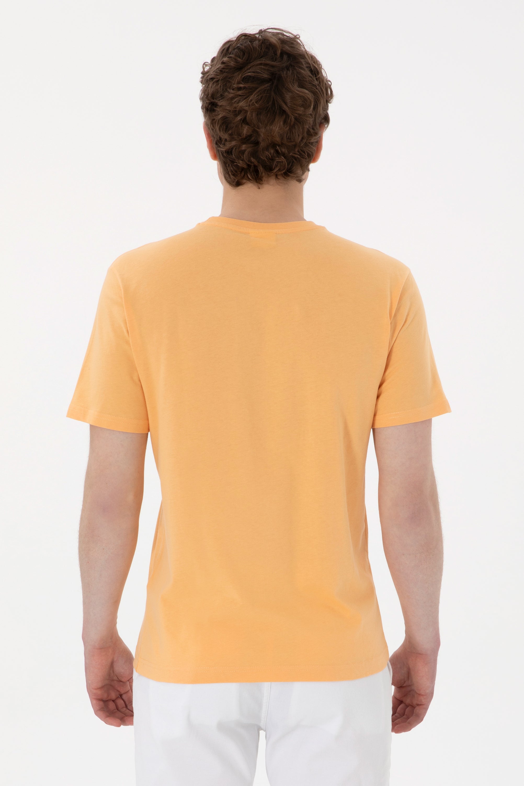Tricou Barbat Galben Cu Guler Rotund Si Logo Pe Piept