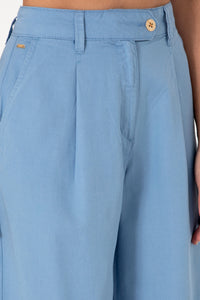 Pantaloni Evazati Dama Albastru Deschis