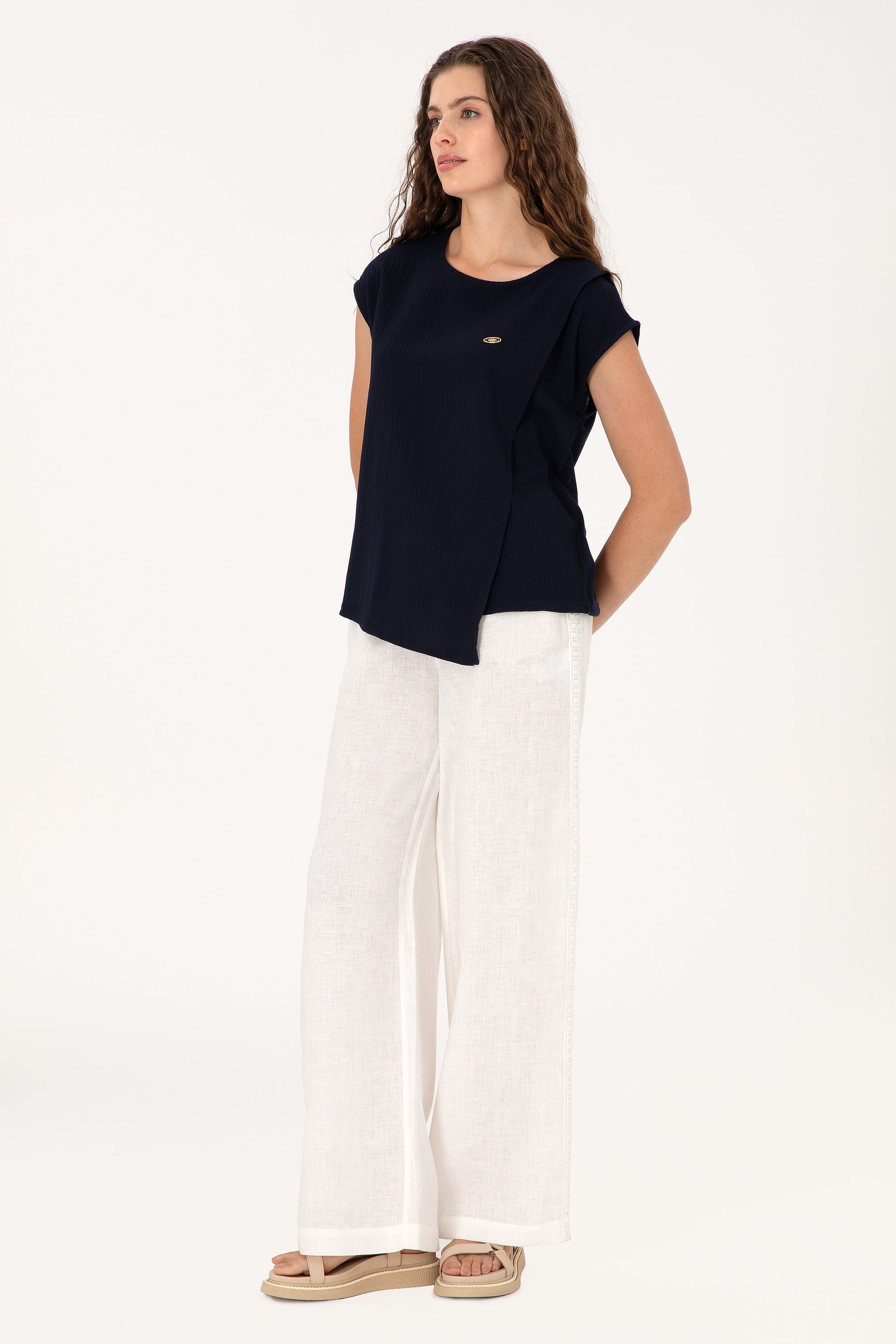 Tricou Damă Bleumarin Material Texturat 