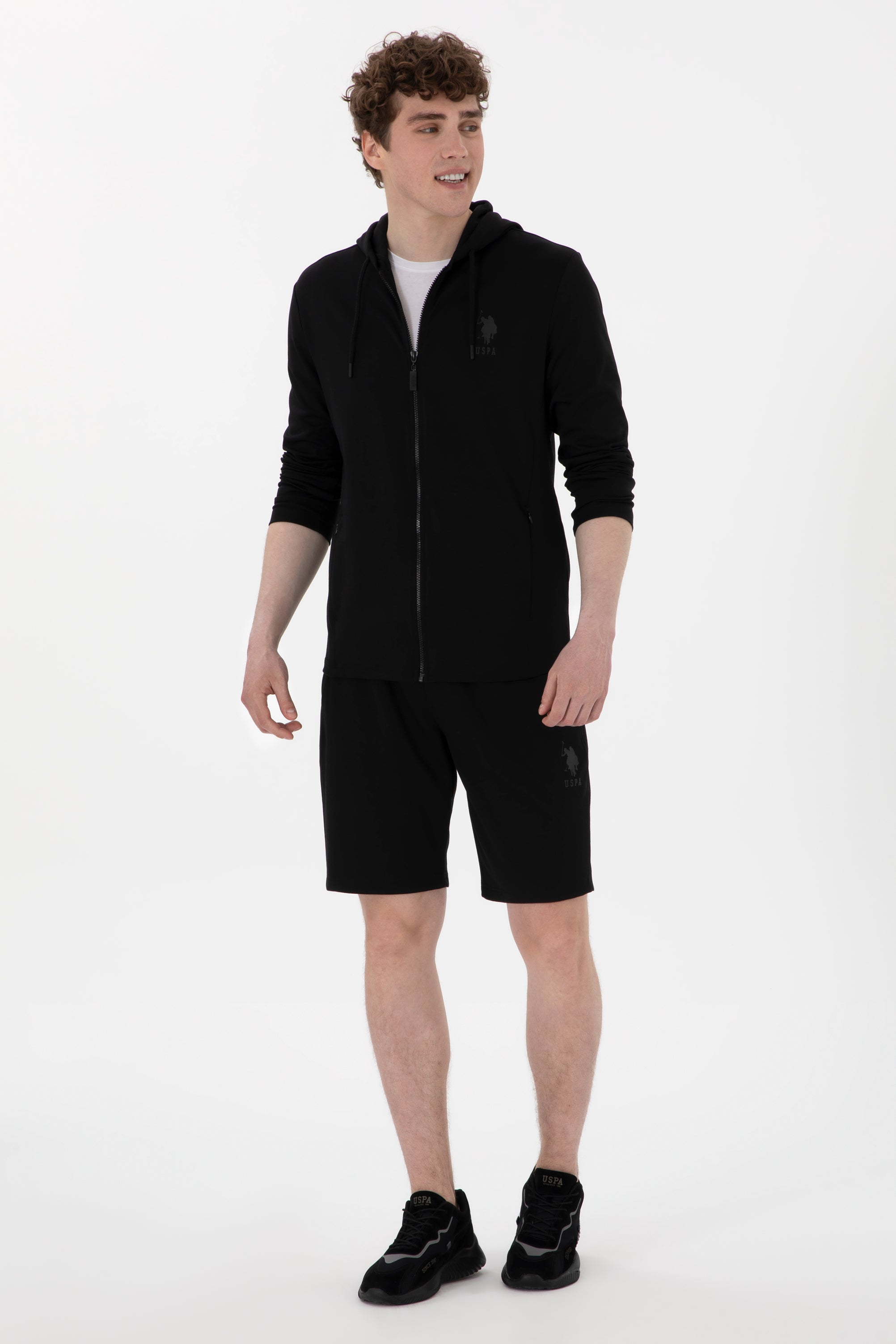 Hanorac Bărbați Pe Negru Cu Fermoar Și Imprimeu Logo