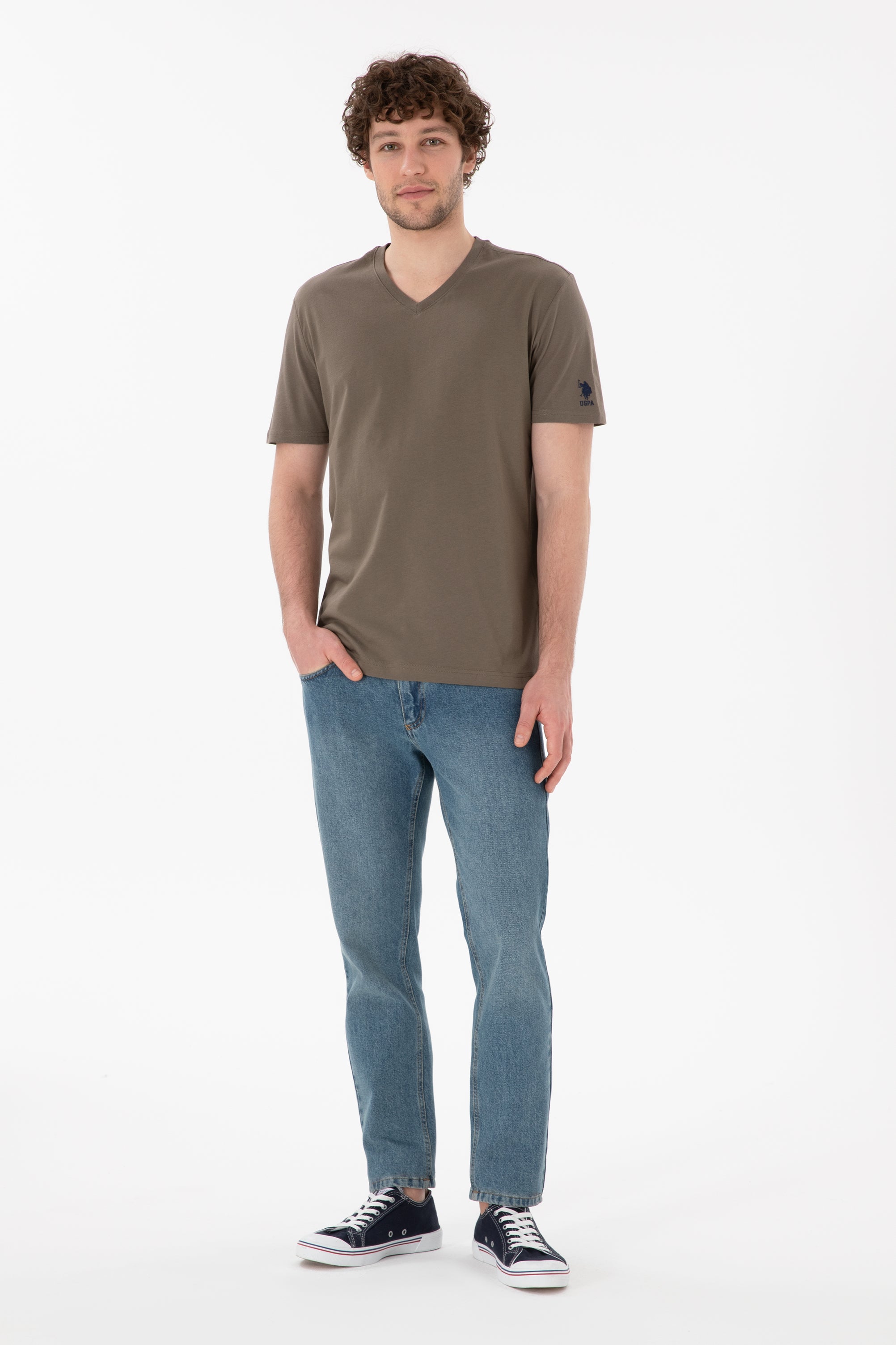 Tricou Bărbați Kaki Cu Decolteu În V Și Logo Brodat Pe Mânecă