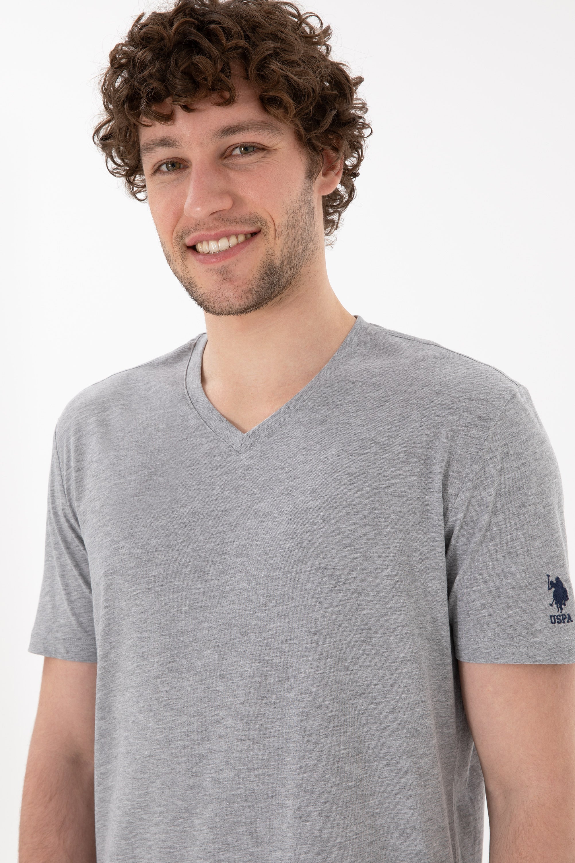 Tricou Bărbați Gri Melange Cu Decolteu În V Și Logo Brodat Pe Mânecă