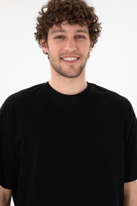 Tricou Bărbați Negru Cu Guler Rotund Oversize