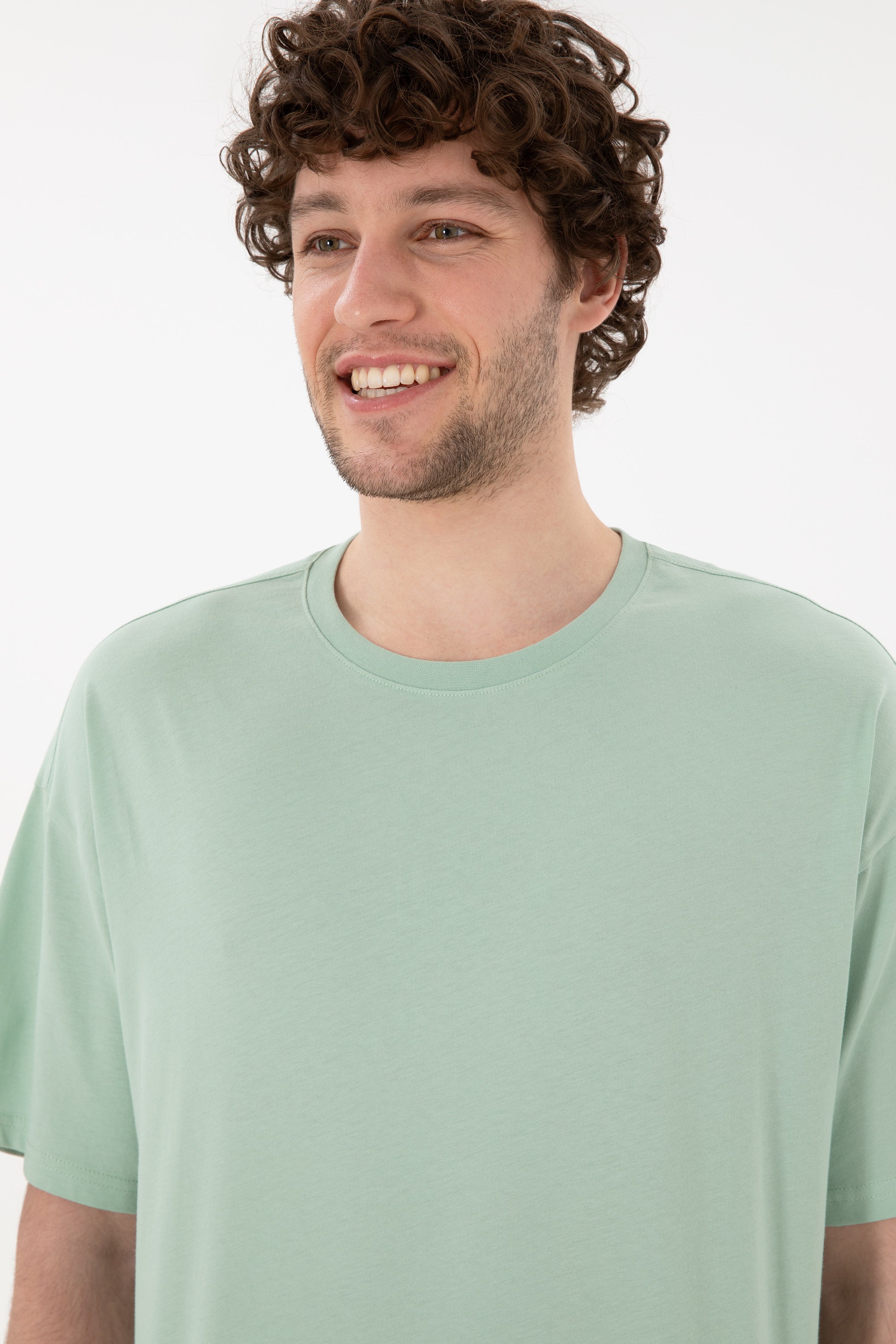 Tricou Bărbați Verde Pal Cu Guler Rotund Oversize