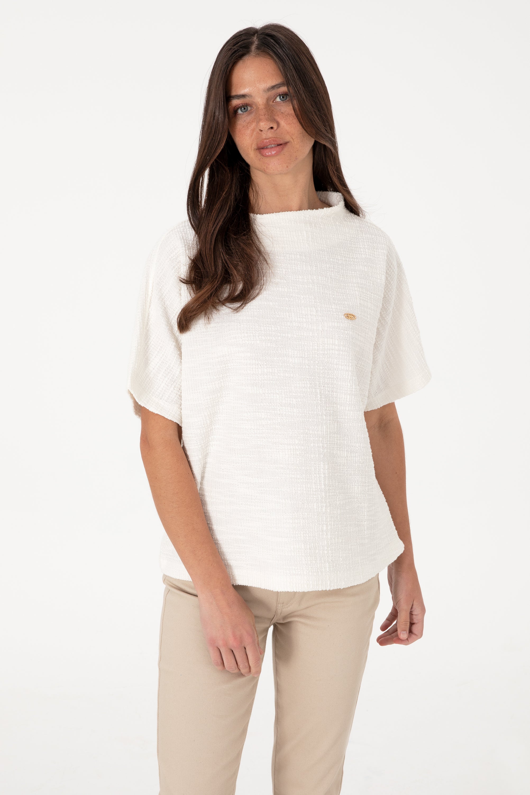 Tricou Damă Bej Cu Material Texturat