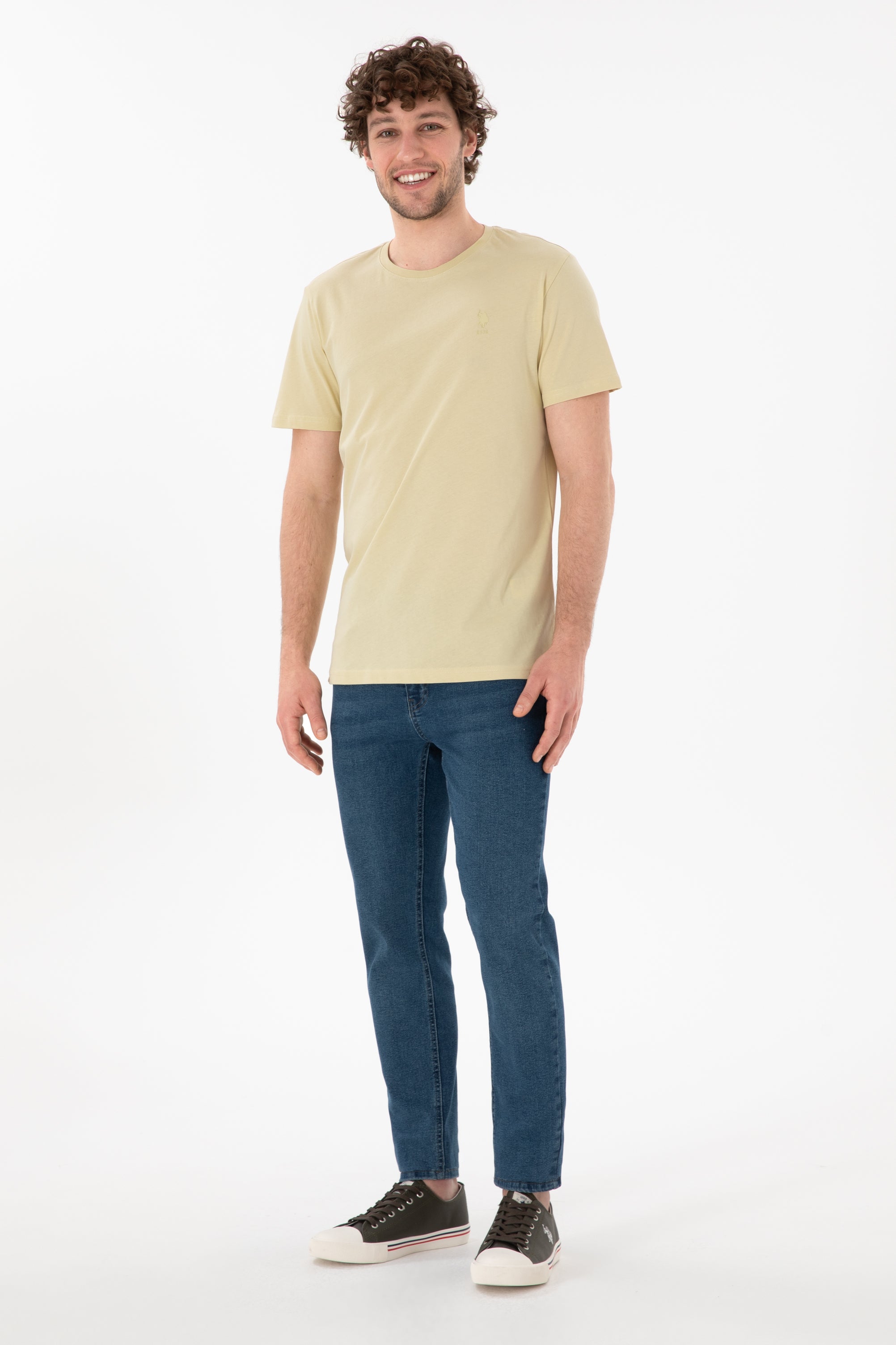 Tricou Bărbați Verde Fistic Cu Guler Rotund Și Imprimeu Logo