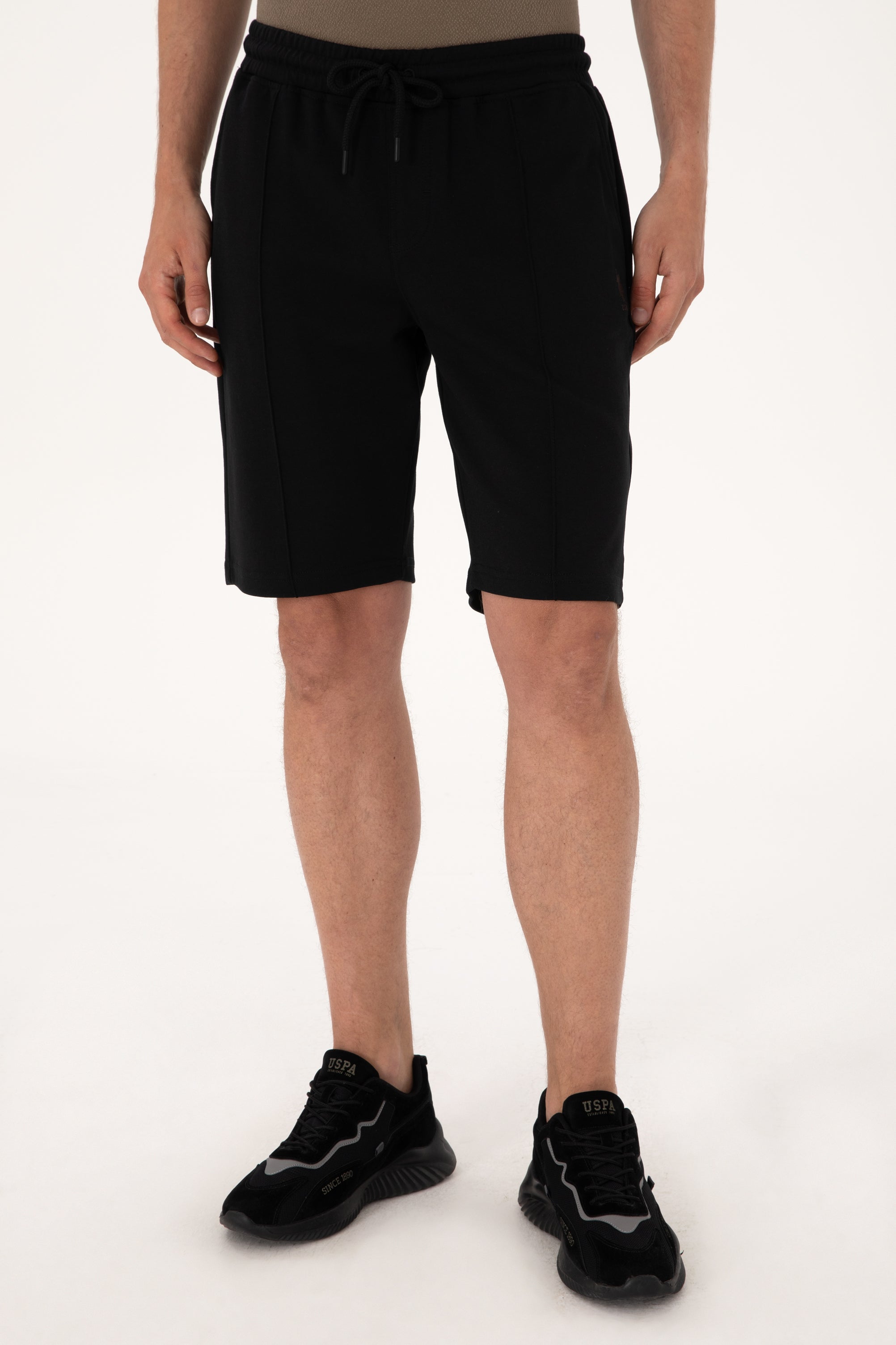 Pantaloni Scurți Bărbați Pe Negru Cu Imprimeu Logo