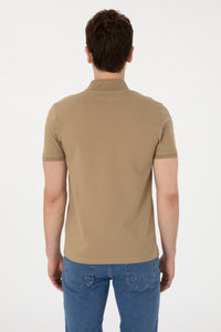 Tricou Polo Bărbați Bej Închis Cu Logo Brodat