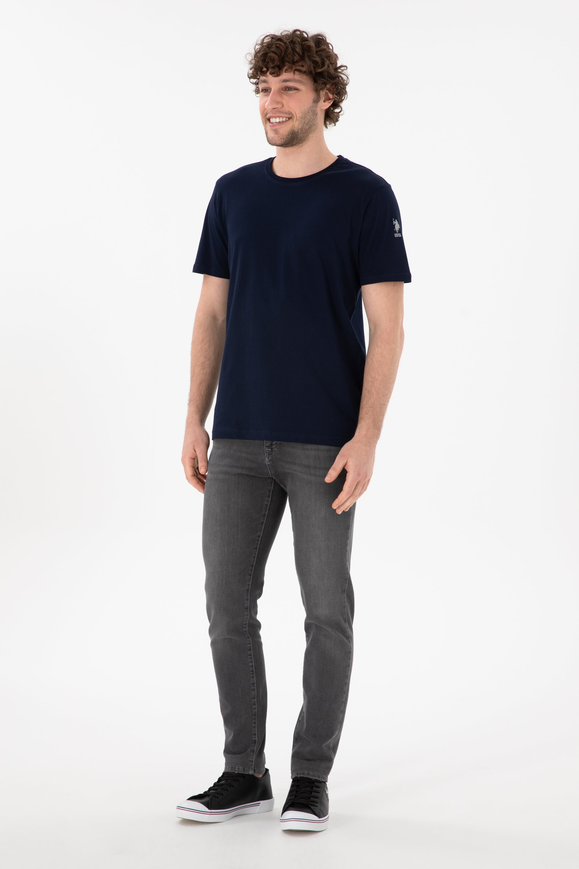 Tricou Bărbați Bleumarin Cu Guler Rotund Și Logo Brodat Pe Mânecă