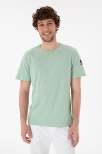 Tricou Bărbați Verde Pal Cu Guler Rotund Și Logo Brodat Pe Mânecă