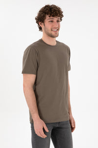 Tricou Bărbați Maro Cu Guler Rotund Și Logo Brodat Pe Mânecă