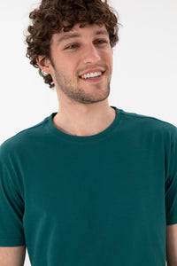 Tricou Bărbați Verde Smarald Cu Guler Rotund Și Logo Brodat Pe Mânecă