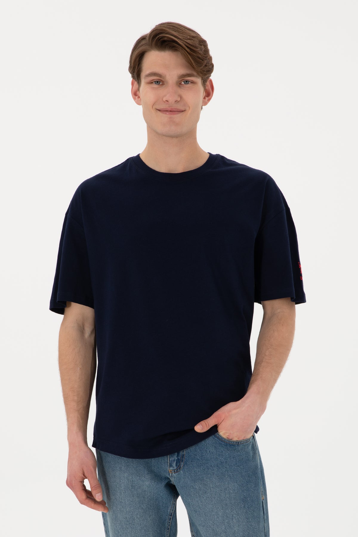Tricou Bărbați Bleumarin Oversize Cu Logo Brodat Pe Mânecă 