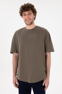 Tricou Bărbați Maro Oversize Cu Logo Brodat Pe Mânecă 