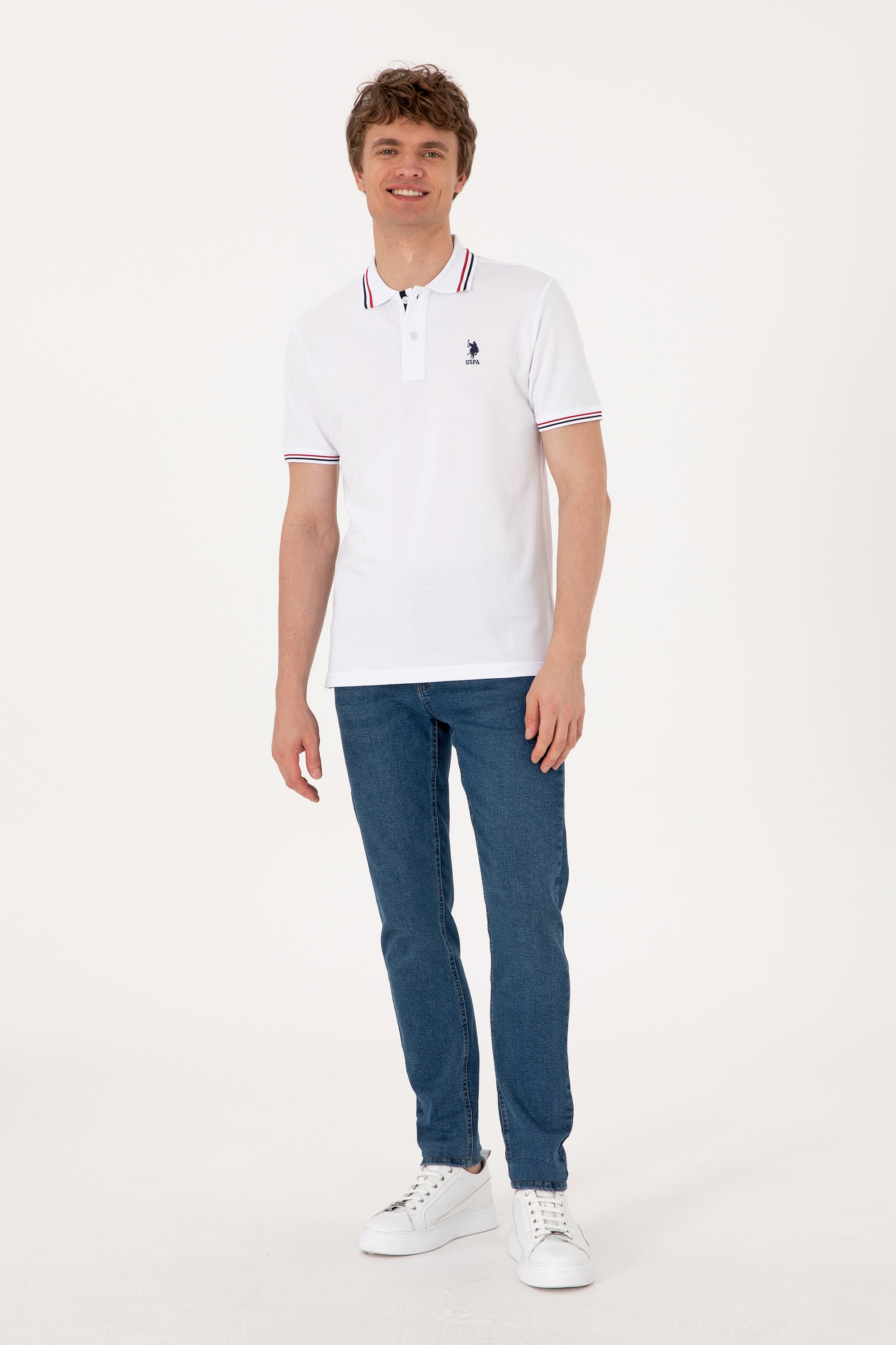 Tricou Polo Bărbați Alb Cu Detalii Guler Și Logo Brodat