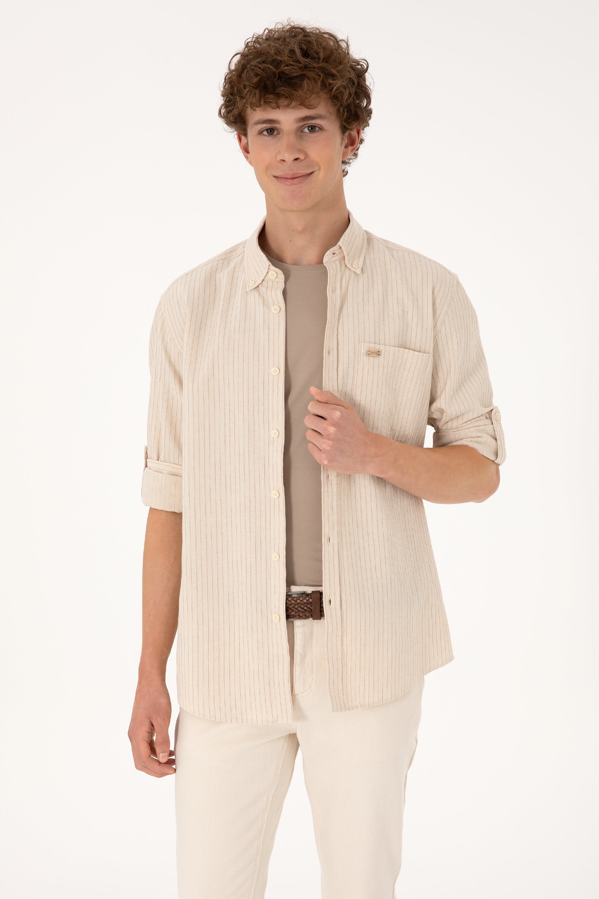 Cămașă Bărbați Pe Bej Cu Dungi Și Logo Aplicat
