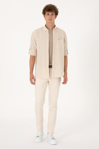 Cămașă Bărbați Pe Bej Cu Dungi Și Logo Aplicat