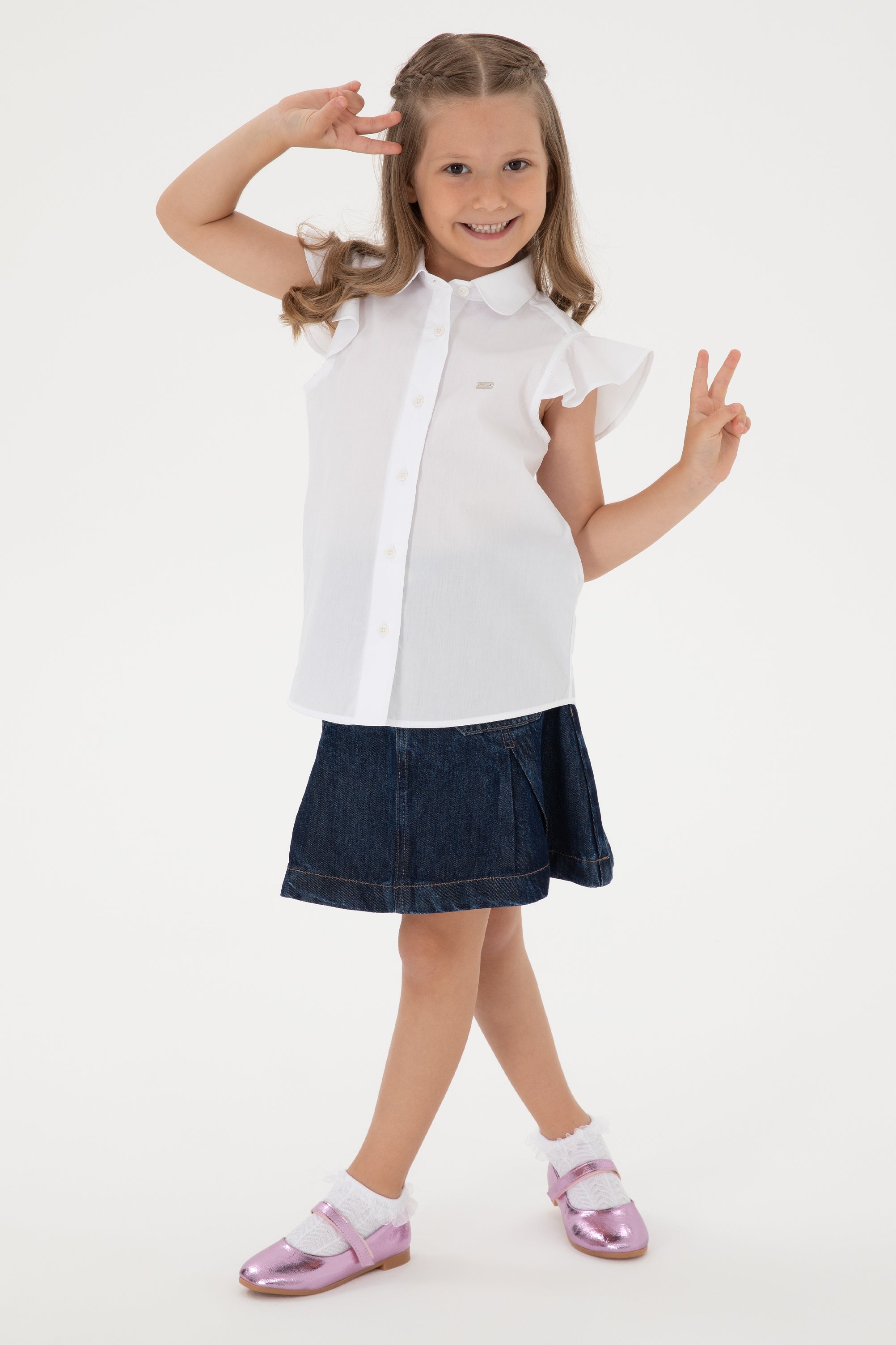 Cămașă Fată Pe Alb Fără Mâneci