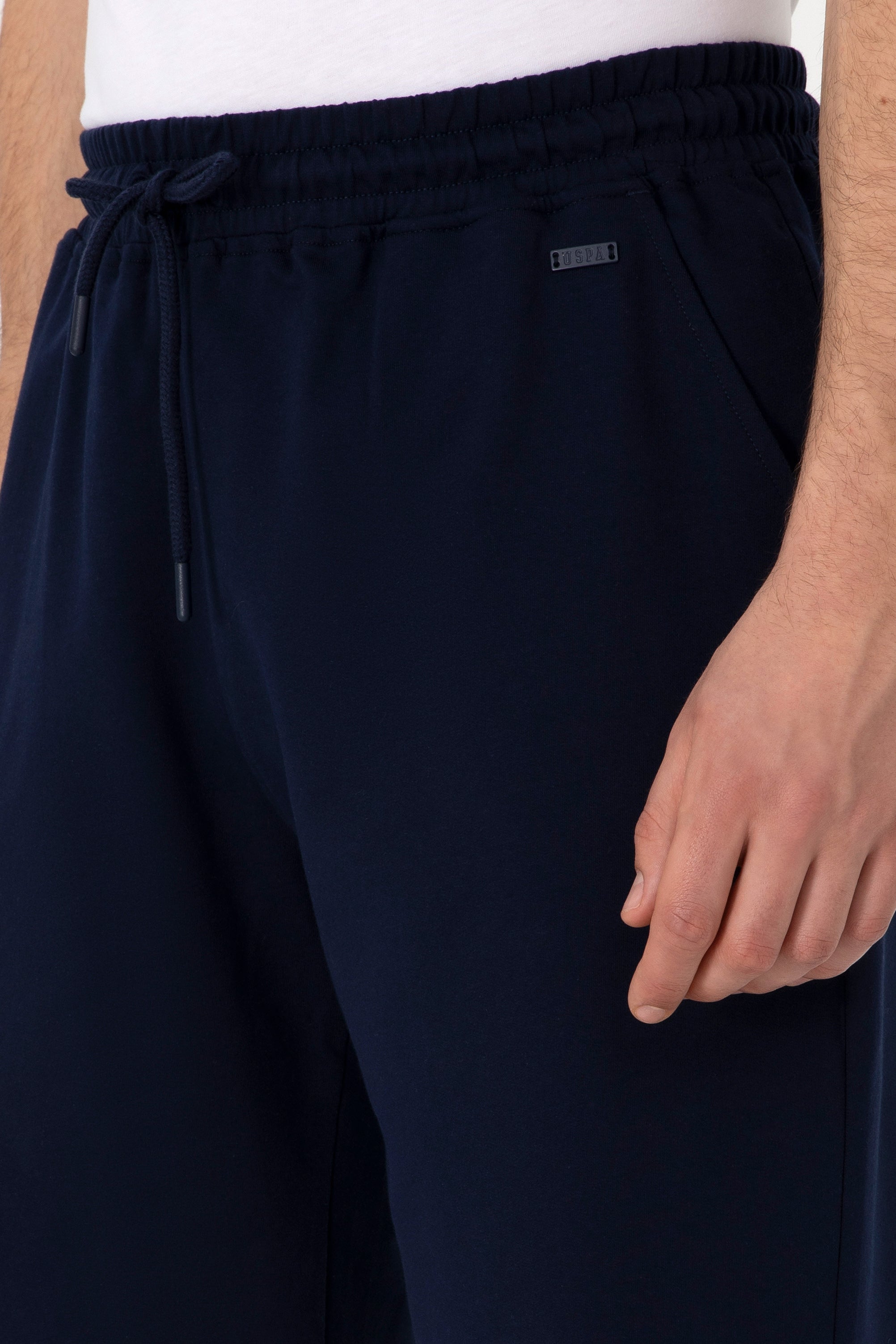 Pantaloni Scurți Bărbați Pe Bleumarin