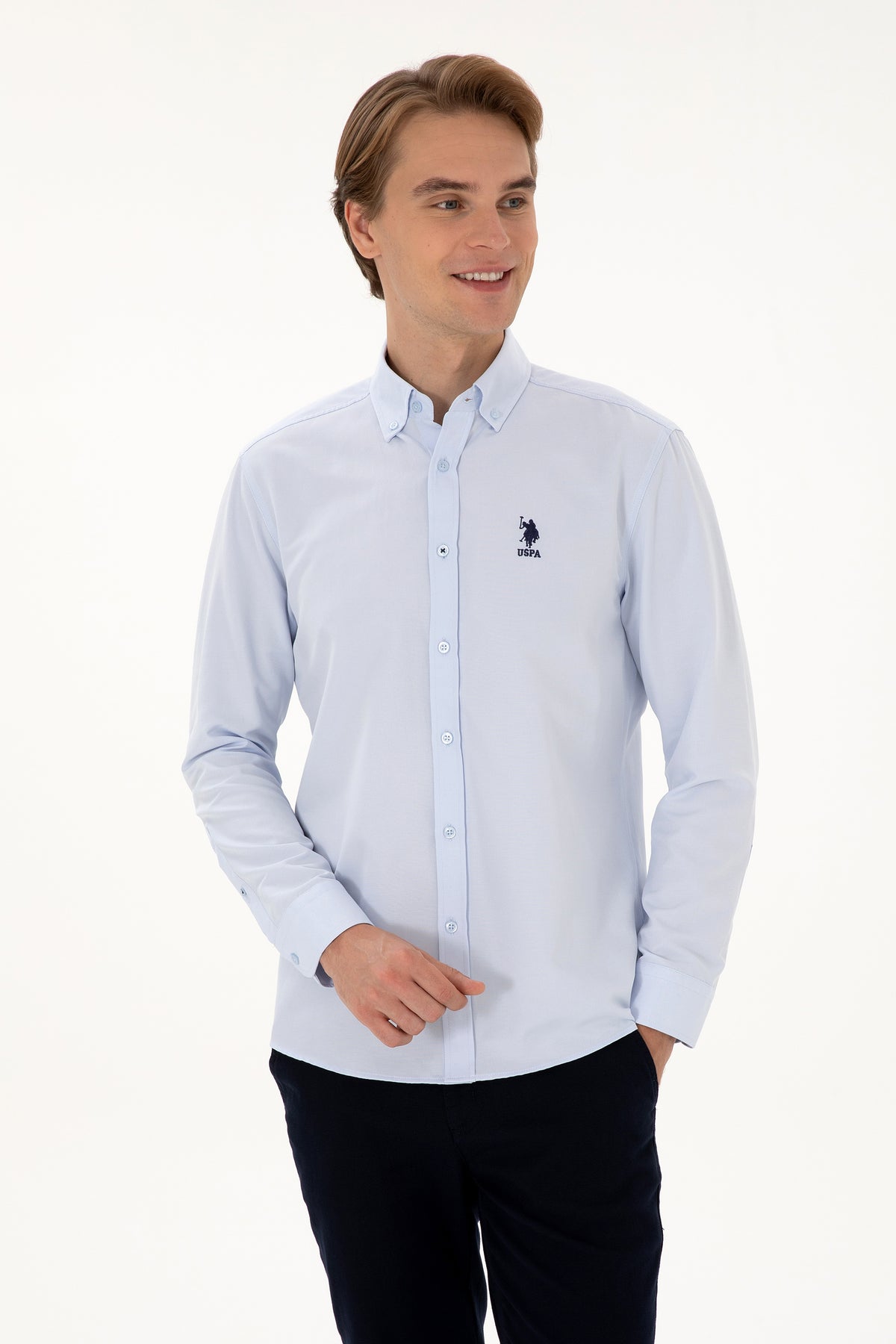 Camasa Barbat Pe Albastru Deschis Cu Logo Brodat